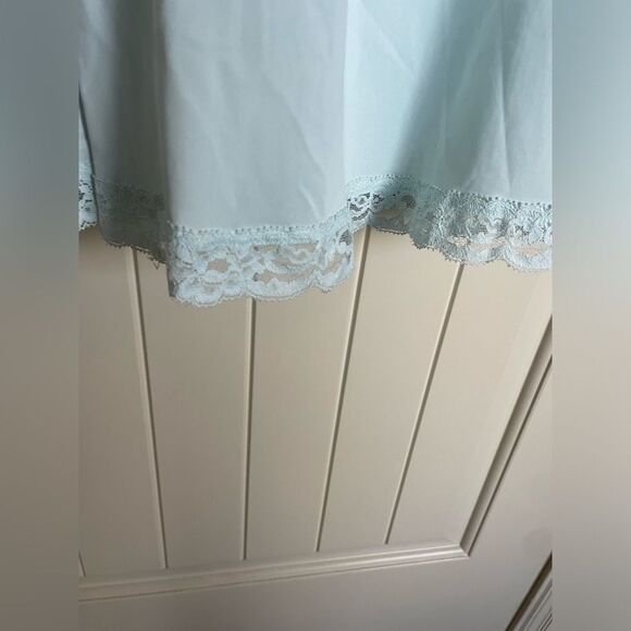 Vintage Shadowline Nightgown and Robe Set Size Medium Lace Flowers lBlue USA - Picture 6 of 17